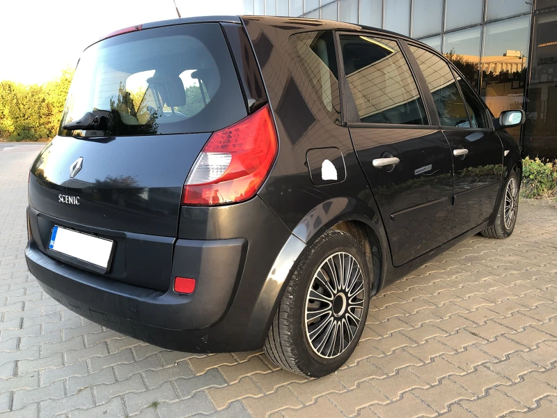 Renault Scenic Газ | Автоматик, снимка 6 - Автомобили и джипове - 47045260