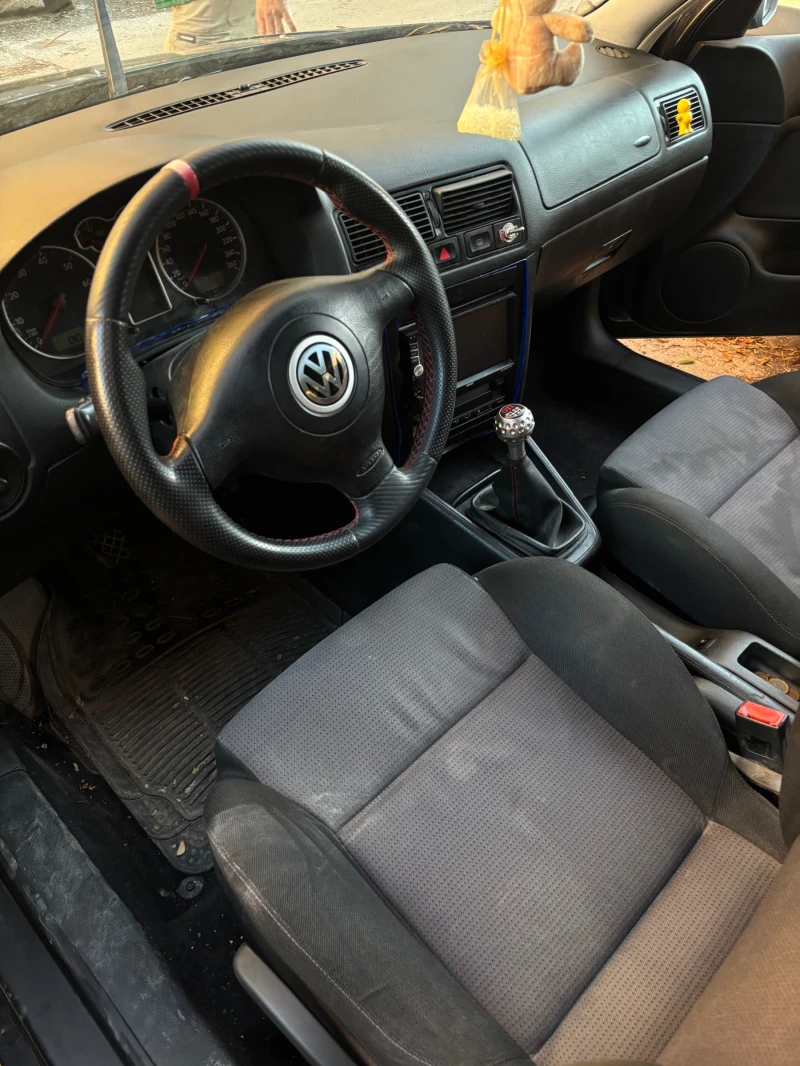 VW Golf 2300, снимка 10 - Автомобили и джипове - 48503843