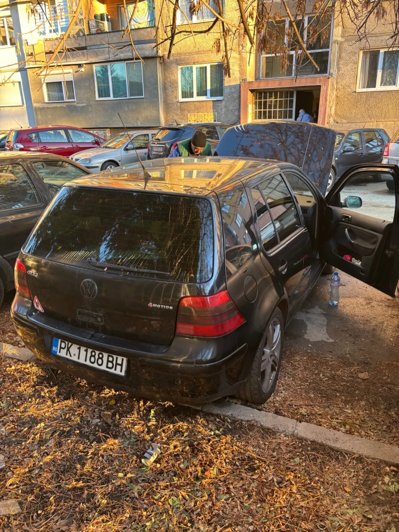 VW Golf 2300, снимка 12 - Автомобили и джипове - 48503843