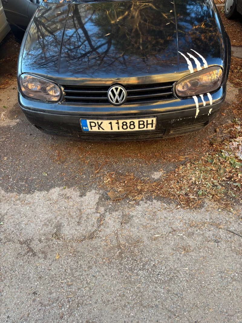 VW Golf 2300, снимка 1 - Автомобили и джипове - 48503843