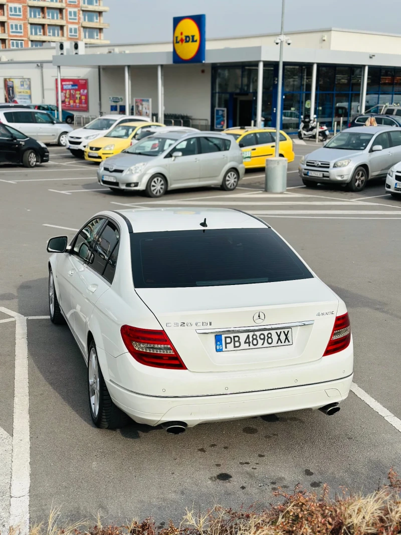 Mercedes-Benz C 320, снимка 6 - Автомобили и джипове - 48140167