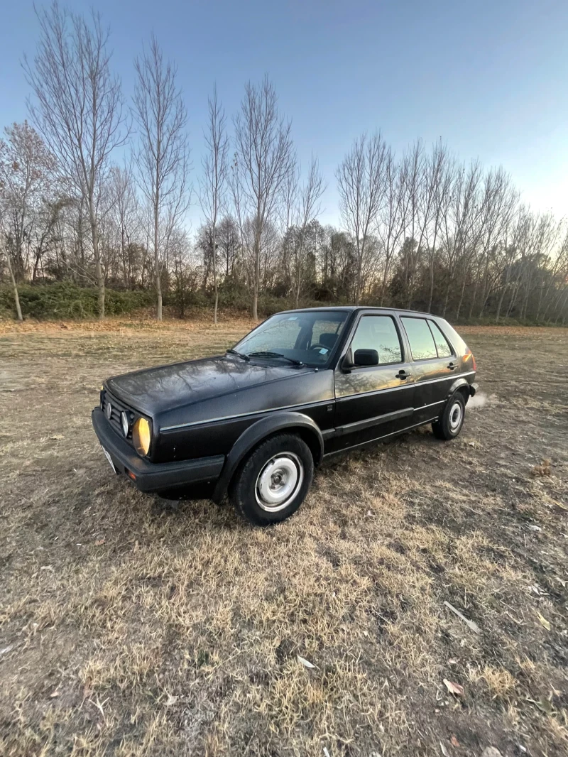 VW Golf 1.3 , снимка 1 - Автомобили и джипове - 48285876