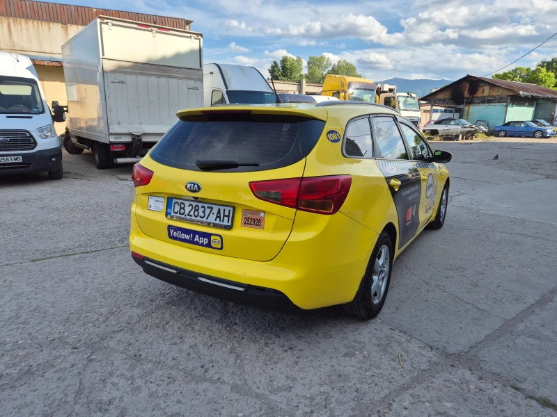 Kia Ceed 1.4 Газ!, снимка 5 - Автомобили и джипове - 52578537