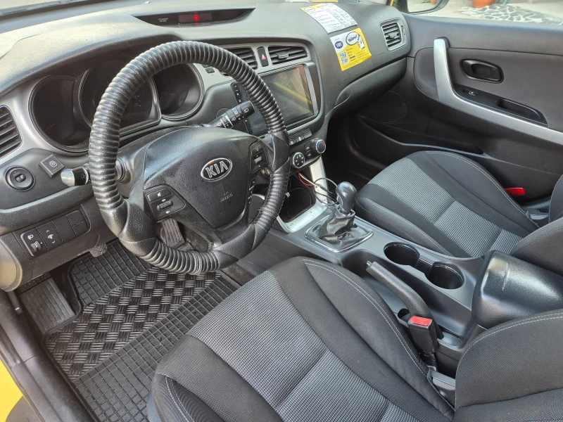 Kia Ceed 1.4 Газ!, снимка 9 - Автомобили и джипове - 52578537