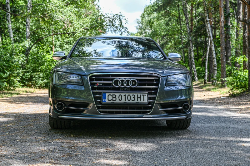 Audi S8 4.0, снимка 2 - Автомобили и джипове - 52526857