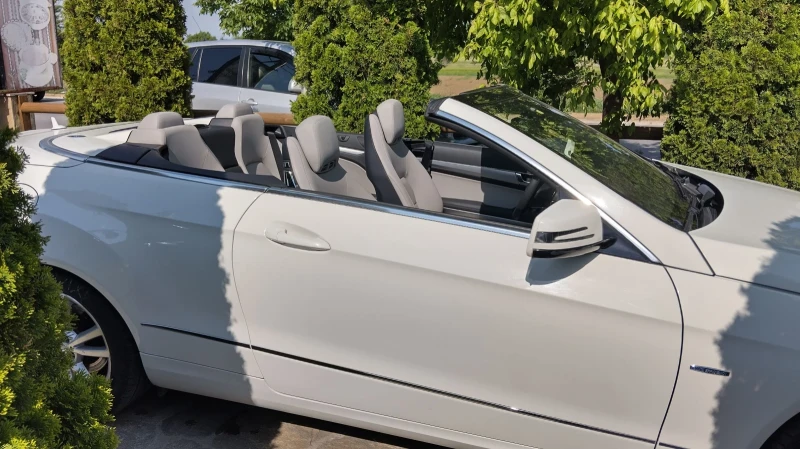 Mercedes-Benz E 220, снимка 9 - Автомобили и джипове - 50996563