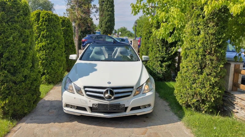 Mercedes-Benz E 220, снимка 2 - Автомобили и джипове - 50996563