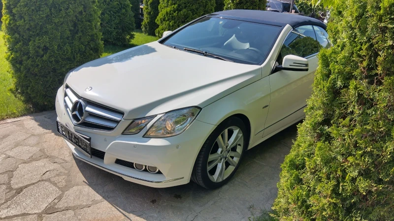 Mercedes-Benz E 220, снимка 10 - Автомобили и джипове - 50996563