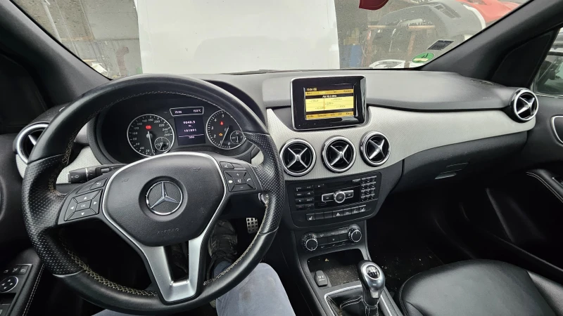 Mercedes-Benz B 200 1.6, снимка 7 - Автомобили и джипове - 51958520