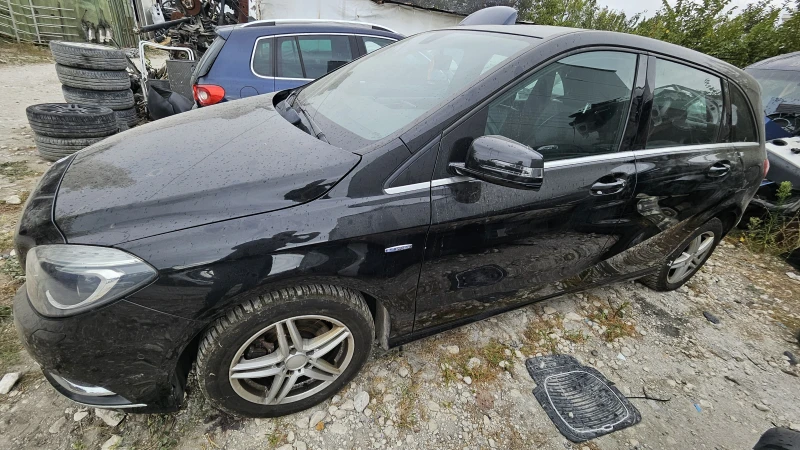 Mercedes-Benz B 200 1.6, снимка 8 - Автомобили и джипове - 51958520