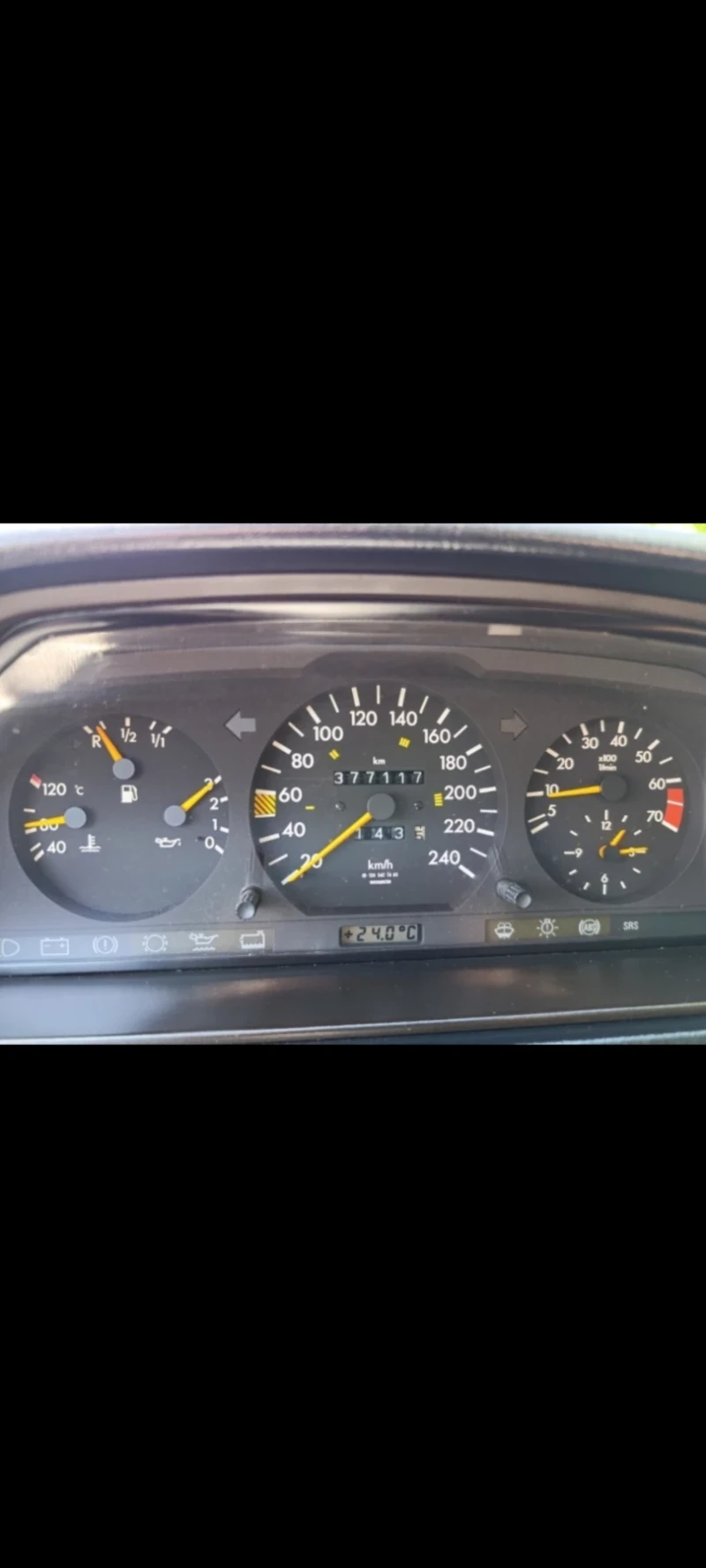 Mercedes-Benz 124, снимка 8 - Автомобили и джипове - 52027990