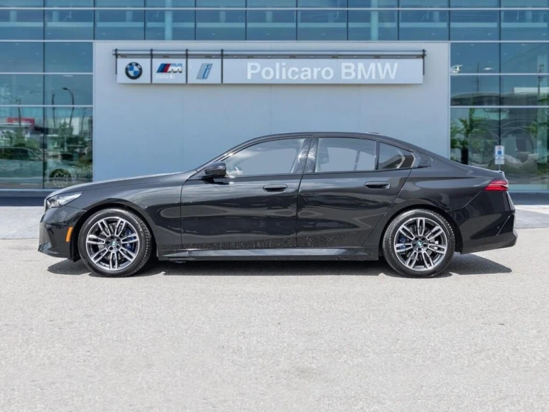 BMW 530 XDRIVE * * CARFAX * * АВТО КРЕДИТ * * , снимка 3 - Автомобили и джипове - 52656972