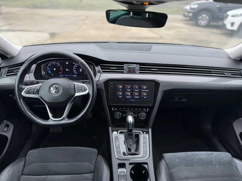 VW Passat FACELIFT 2.0TDI 190 DSG DIGITAL ACC , снимка 9 - Автомобили и джипове - 52880282