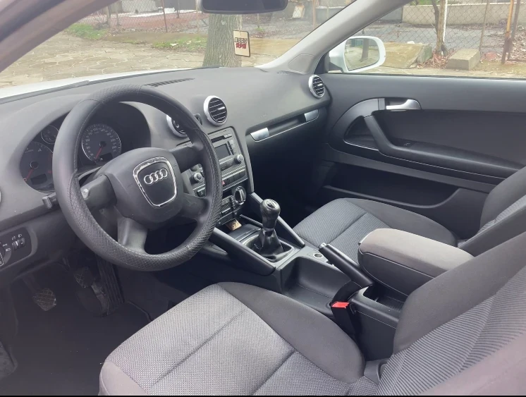 Audi A3 2012 Facelift, снимка 8 - Автомобили и джипове - 53657547