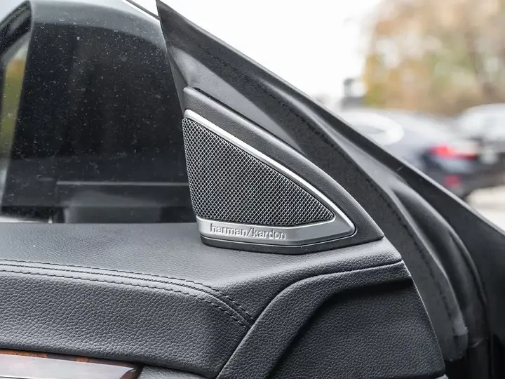 Mercedes-Benz CLS 550 4MATIC* ����* �������* ����* �����* ����*  | Mobile.bg � ����������� 11