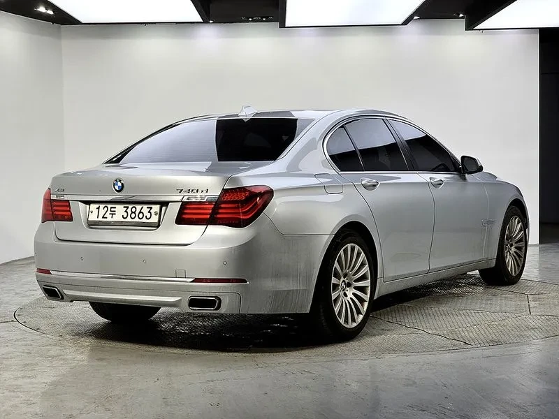 BMW 730 xDrive, снимка 2 - Автомобили и джипове - 55349328