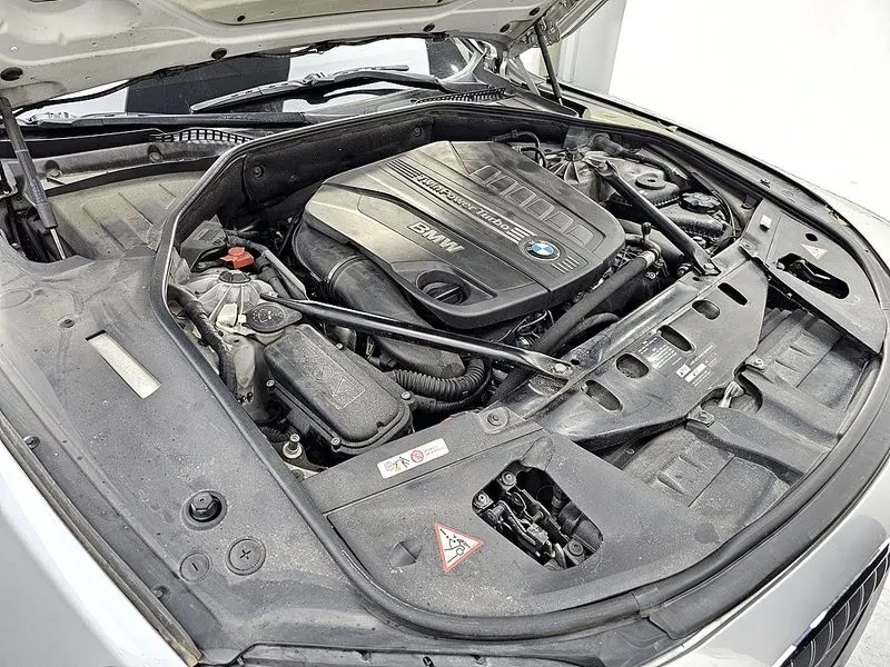 BMW 730 xDrive, снимка 6 - Автомобили и джипове - 55349328
