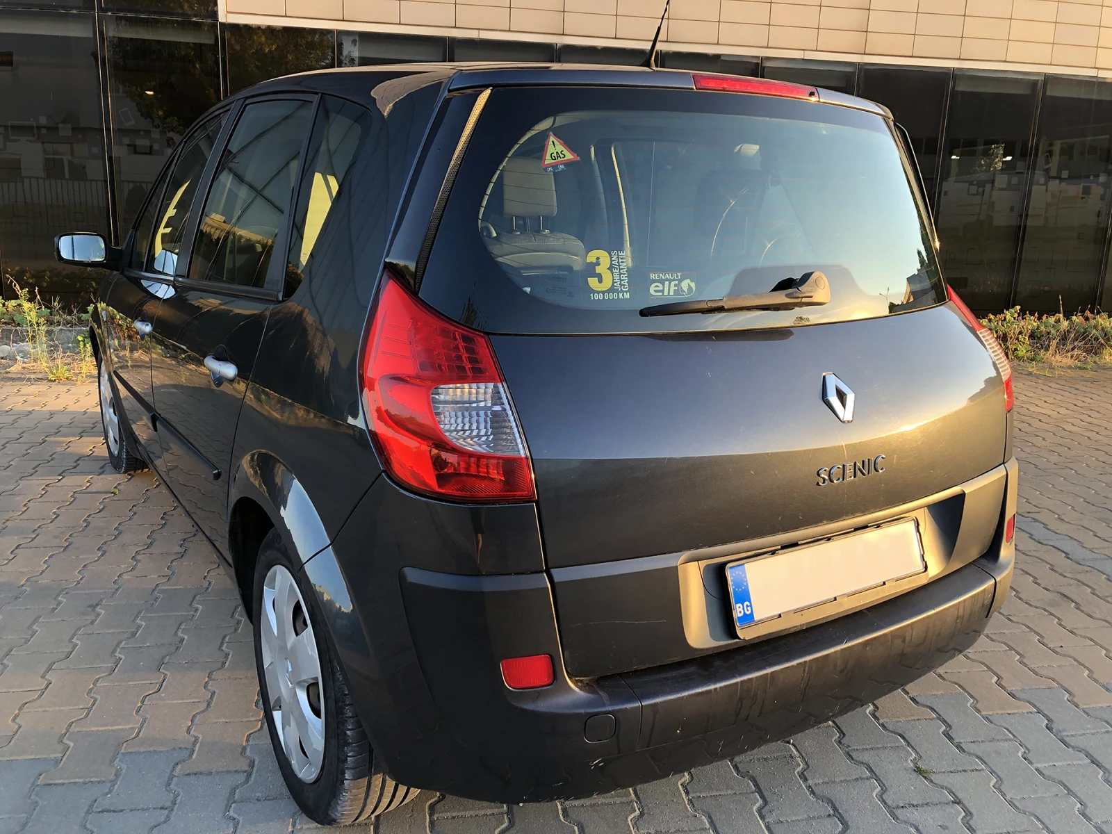 Renault Scenic Газ | Автоматик - изображение 8