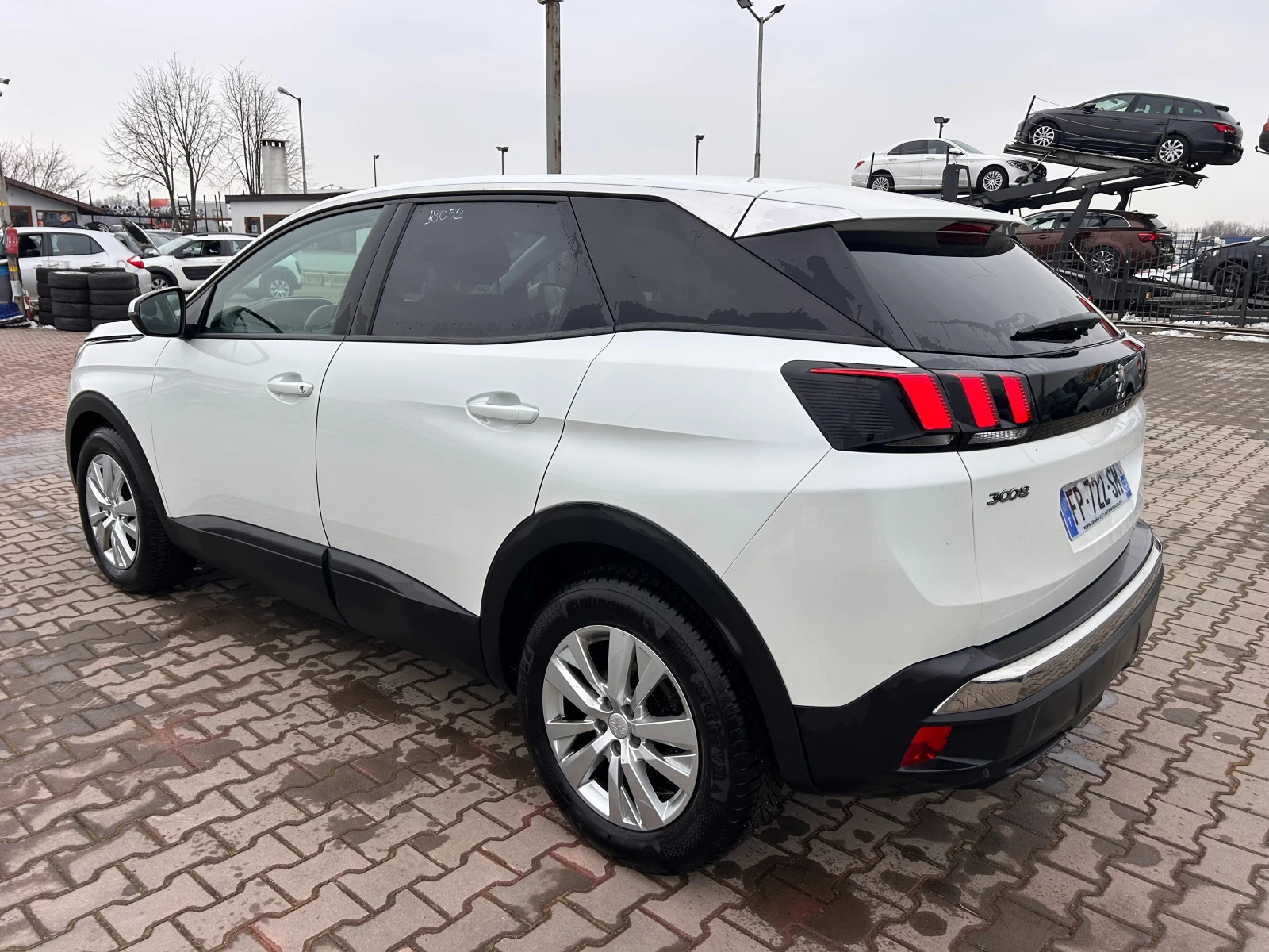 Peugeot 3008 1.5HDI AVTOMAT/NAVI/KOJA EURO 6 - изображение 8