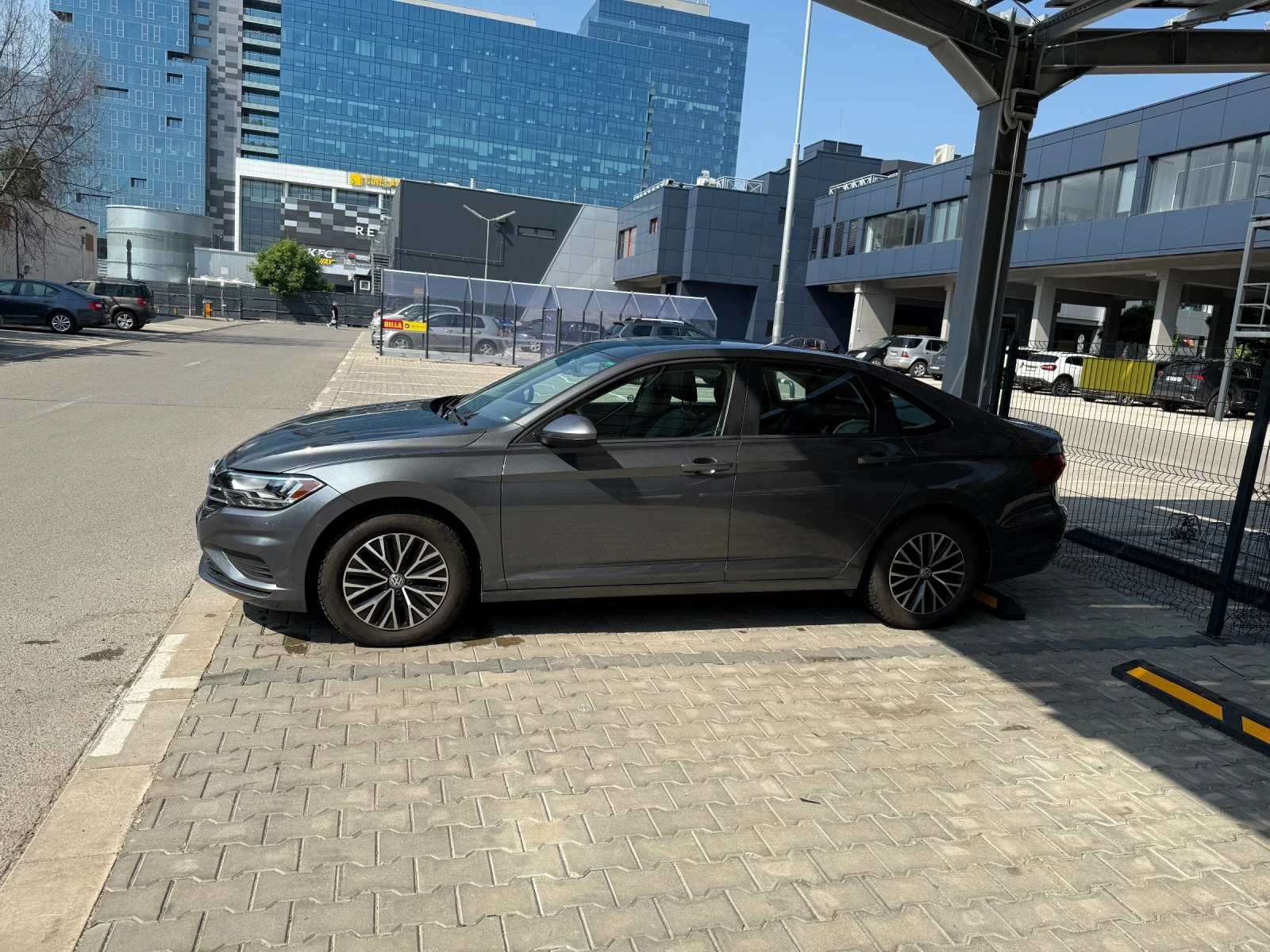 VW Jetta | Mobile.bg   13