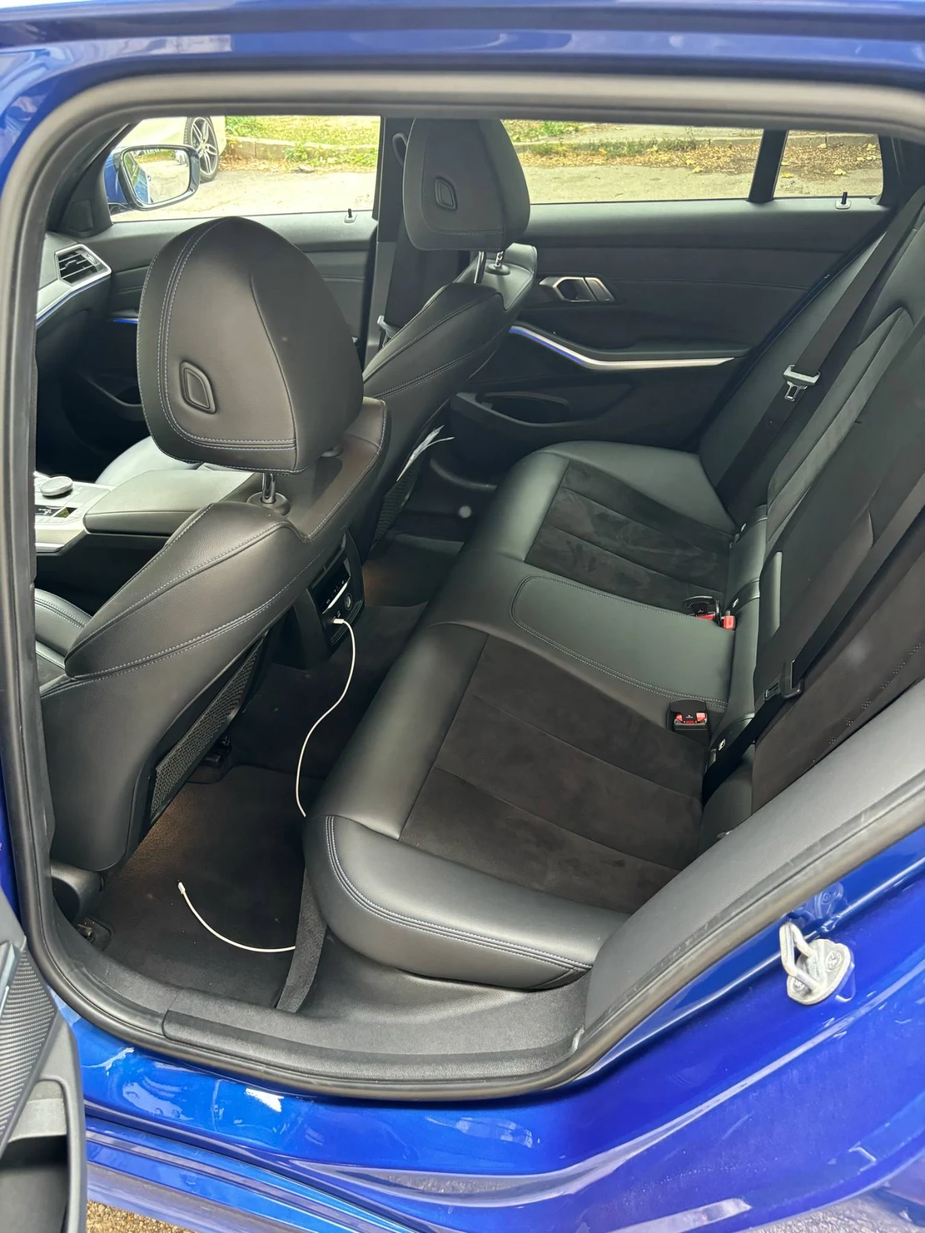 BMW 320 BMW 320d XD M SPORT PACKAGE - изображение 7
