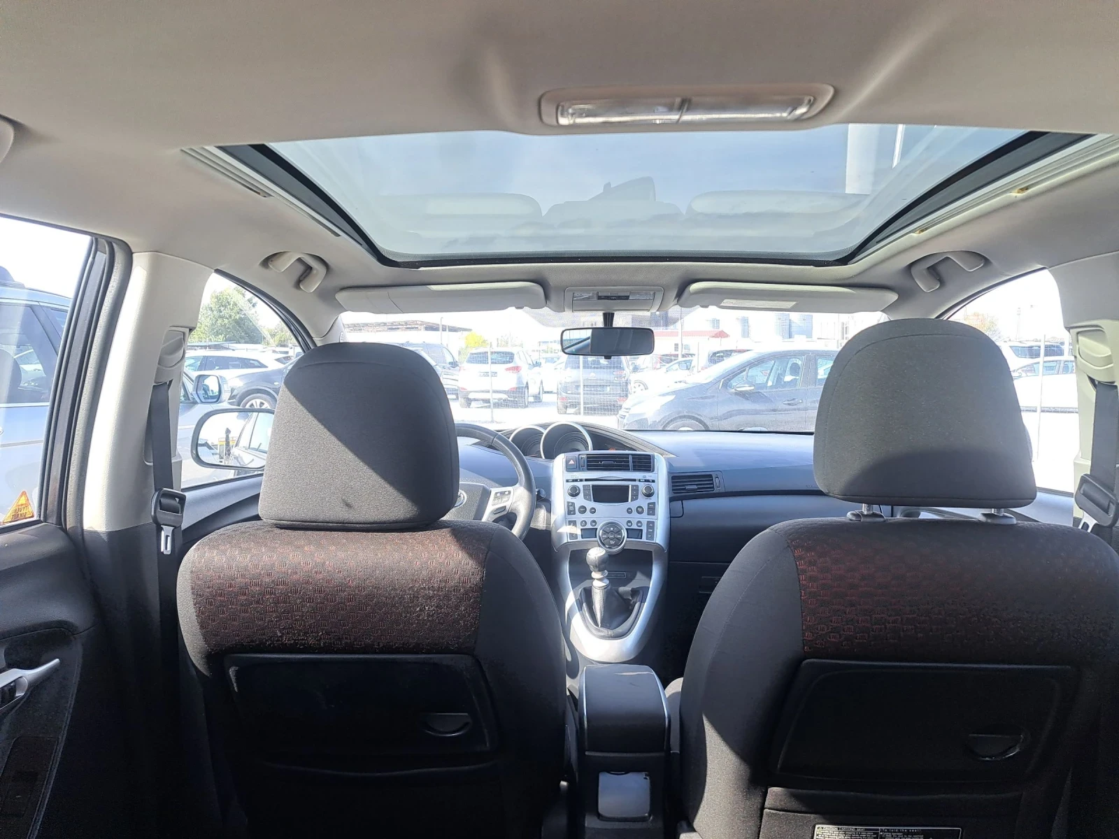 Toyota Verso 1.8   | Mobile.bg   11