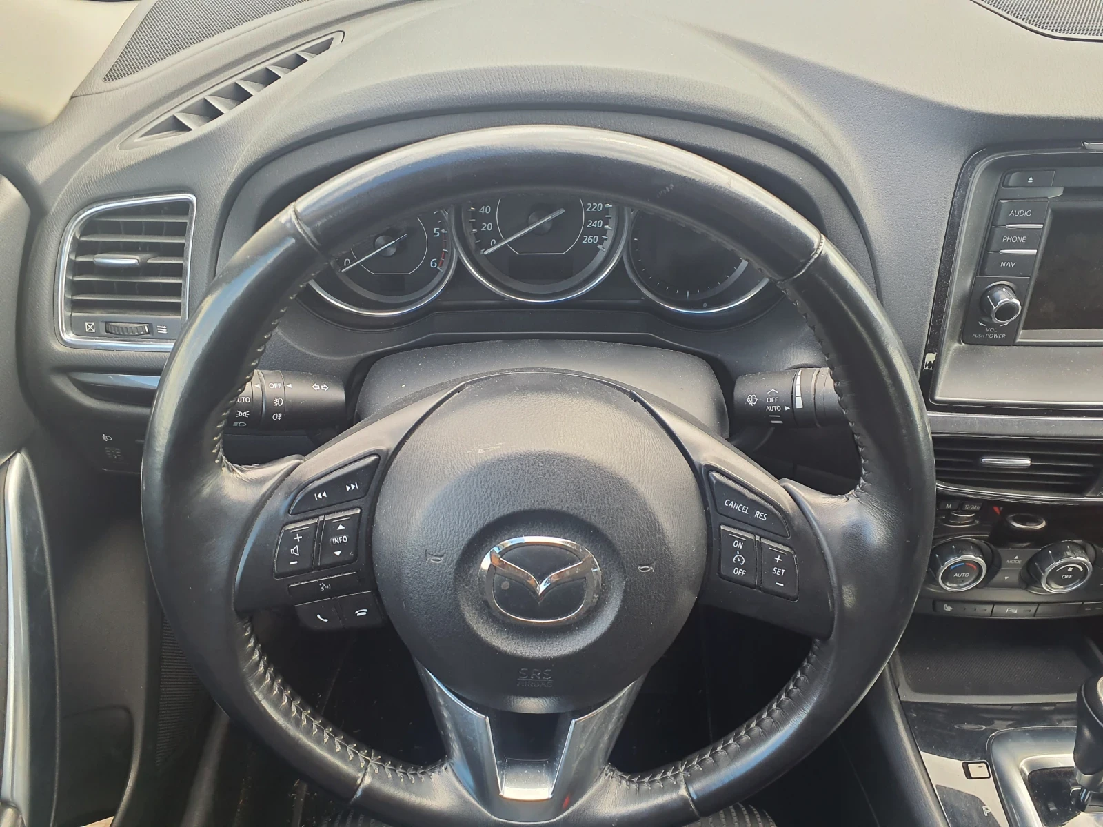 Mazda 6 2.2 D       | Mobile.bg   13