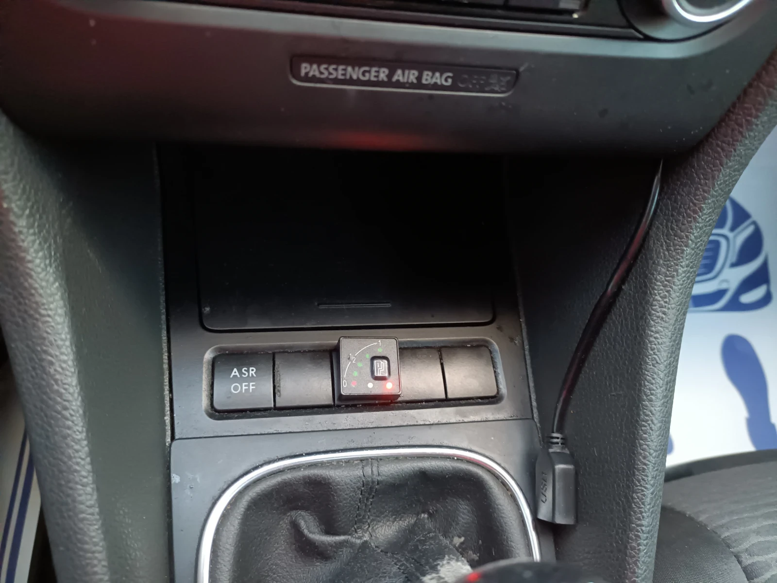 VW Golf 1.6   | Mobile.bg   17