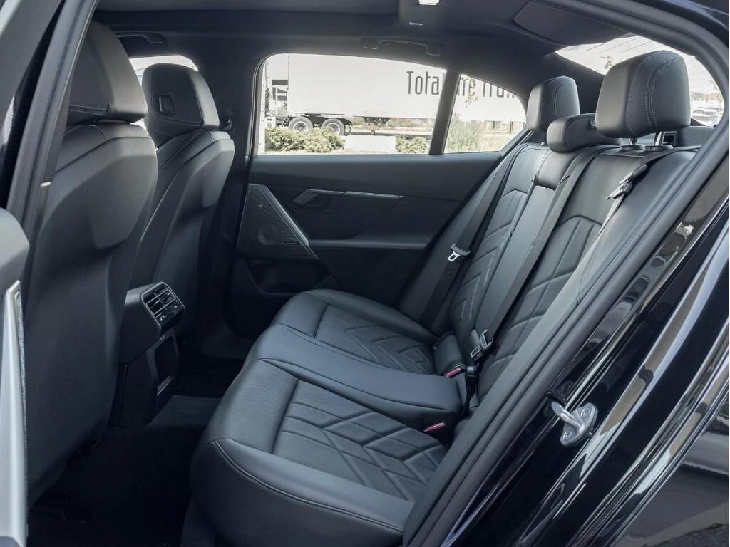 BMW 530 XDRIVE * * CARFAX * *   * *  | Mobile.bg   17