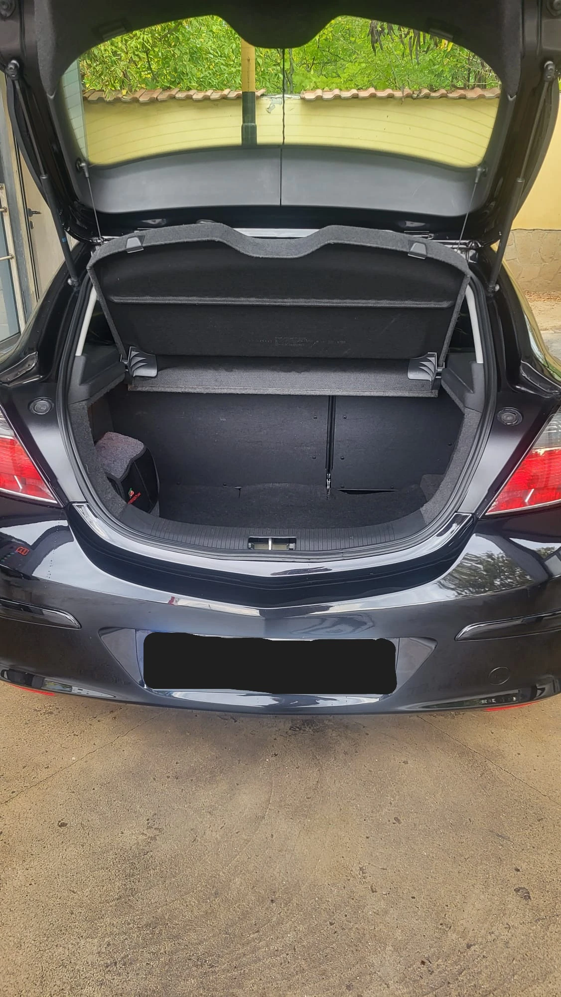 Opel Astra GTC - изображение 10