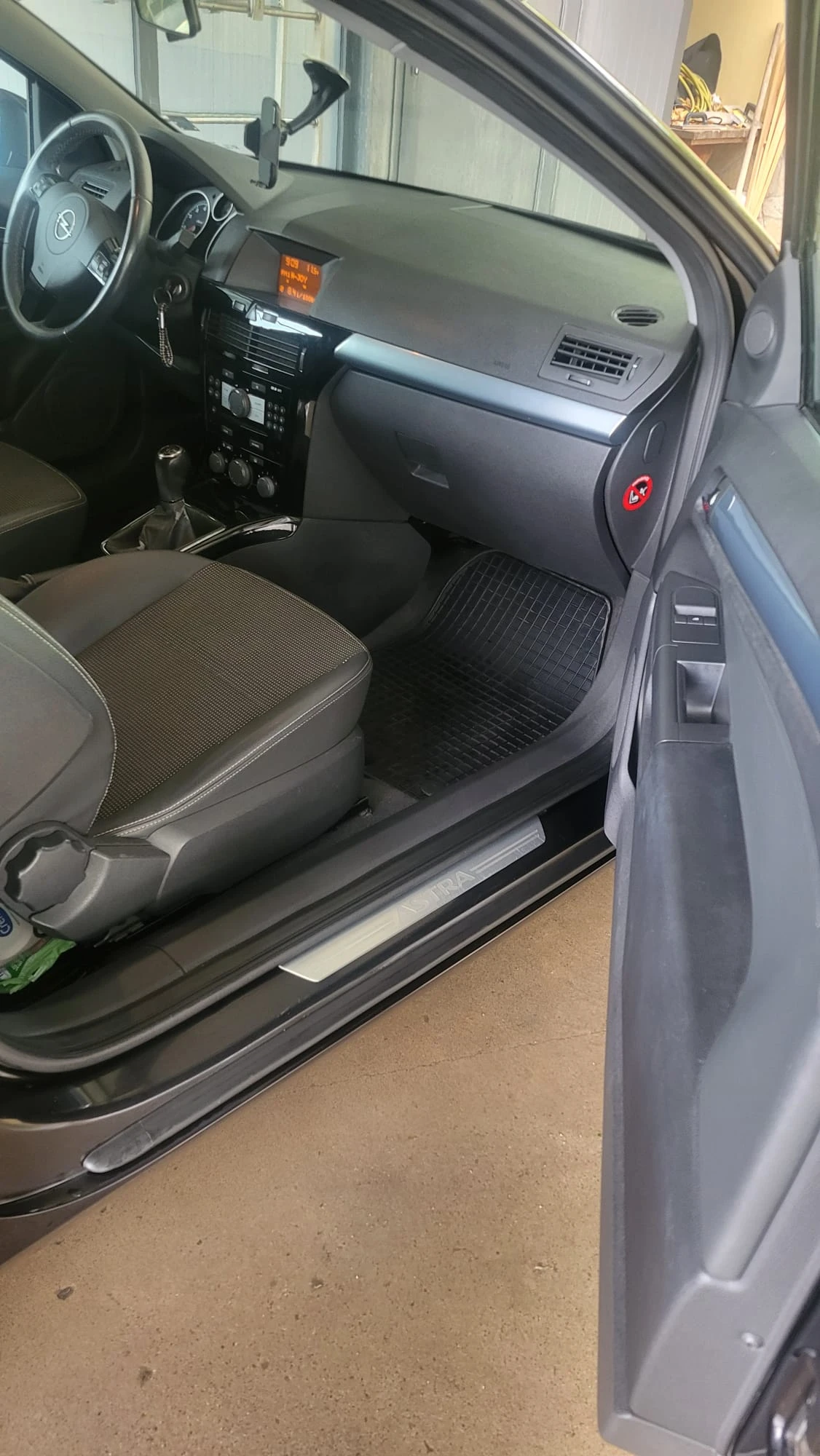 Opel Astra GTC | Mobile.bg � ����������� 14