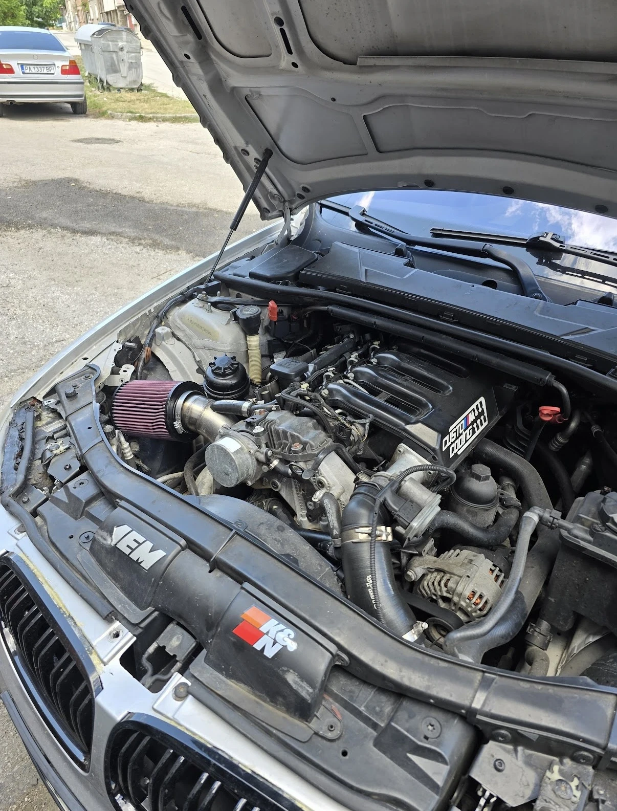 BMW 330 330xd 231 - изображение 4