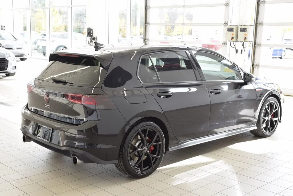 VW Golf Volkswagen Golf GTI 380* АвтоКредит* (ЦЕНА ДО БГ) - изображение 9