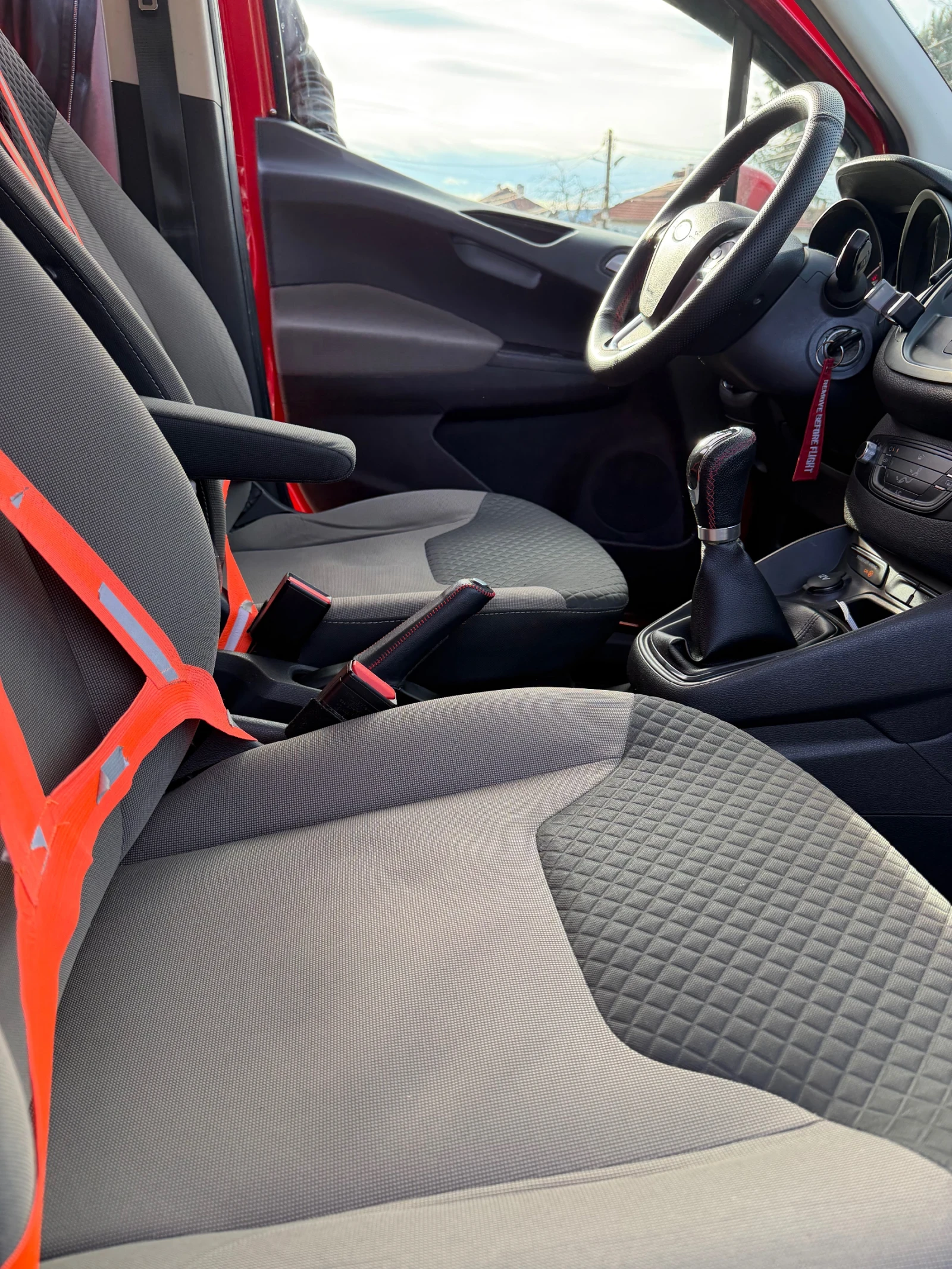 Ford Courier Tourneo - изображение 9