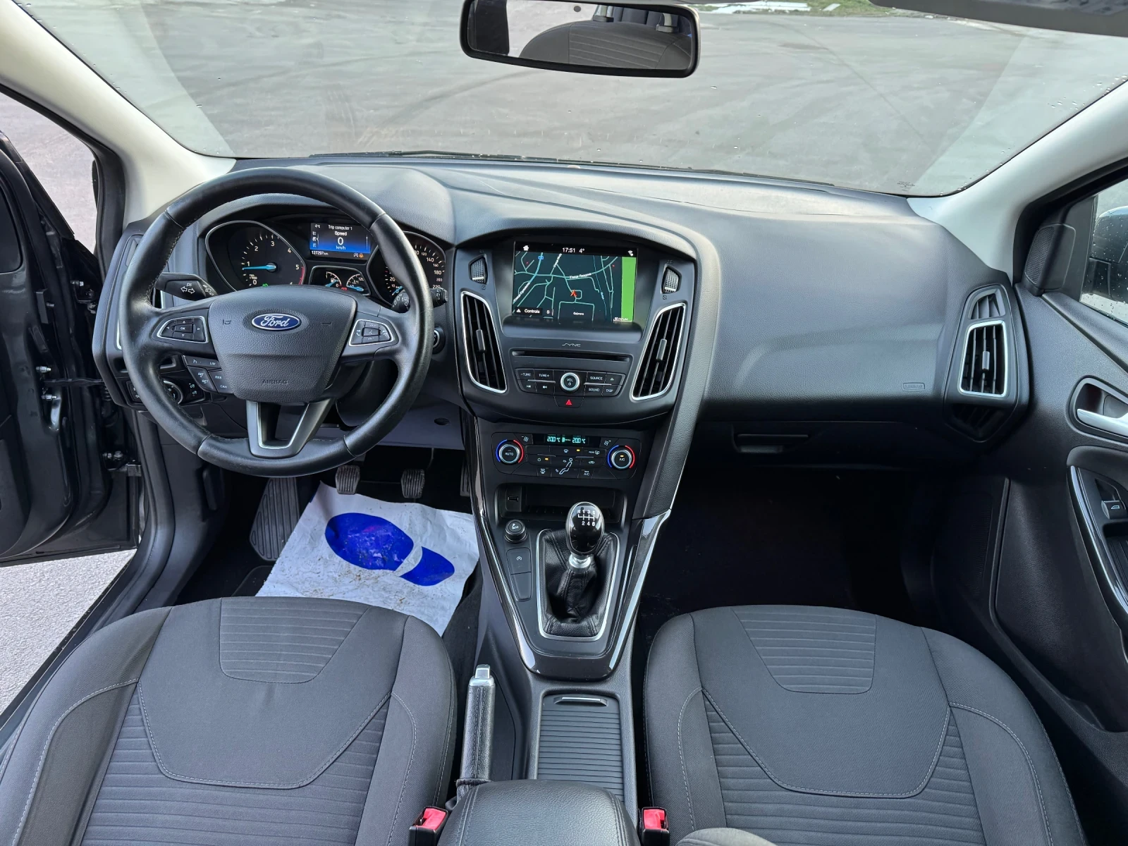 Ford Focus 1.5 TDCi 120k.c. * Navi * Keyless go * Bluetooth | Mobile.bg � ����������� 14