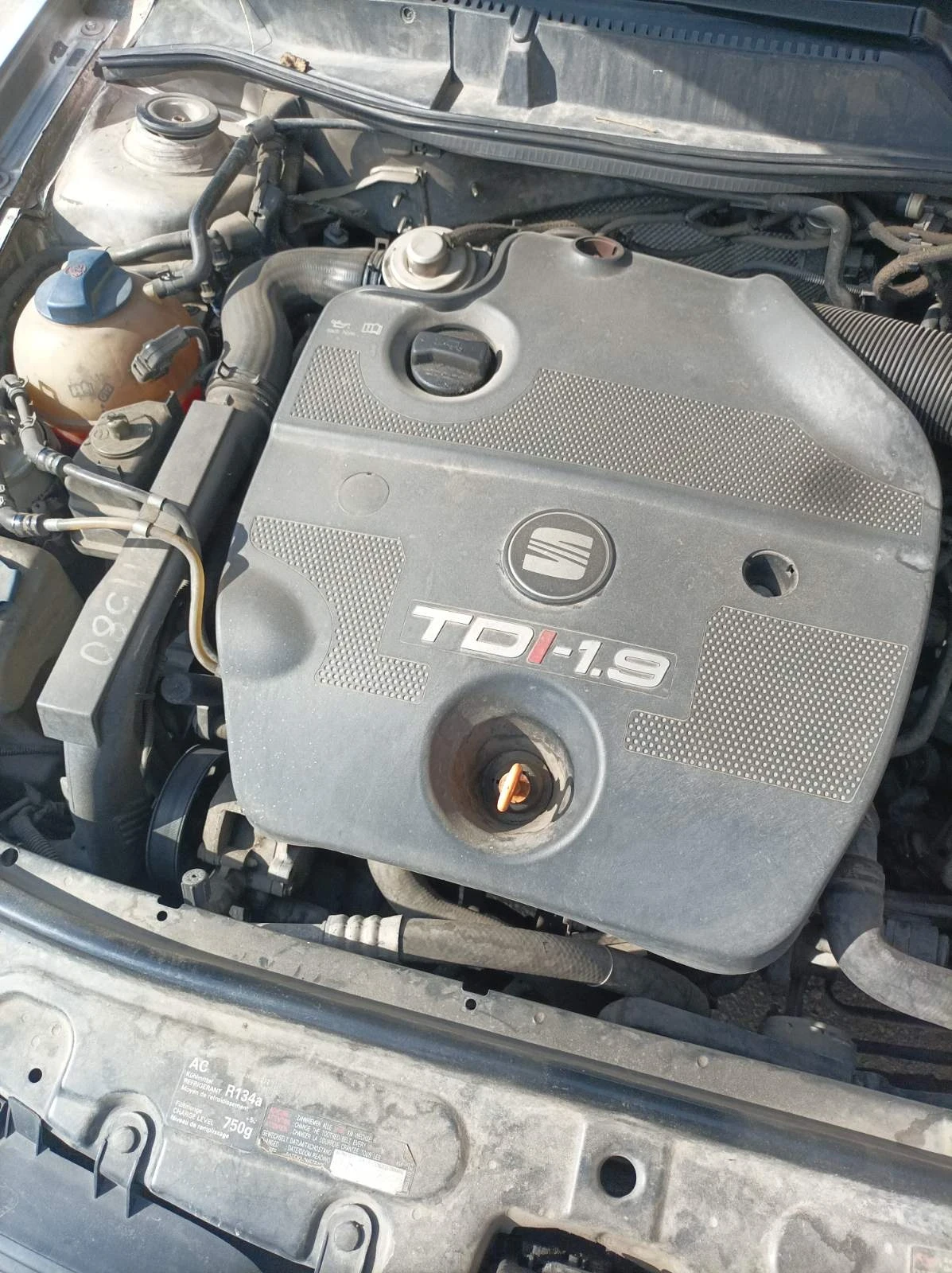 Seat Leon, снимка 11 - Автомобили и джипове - 53708750