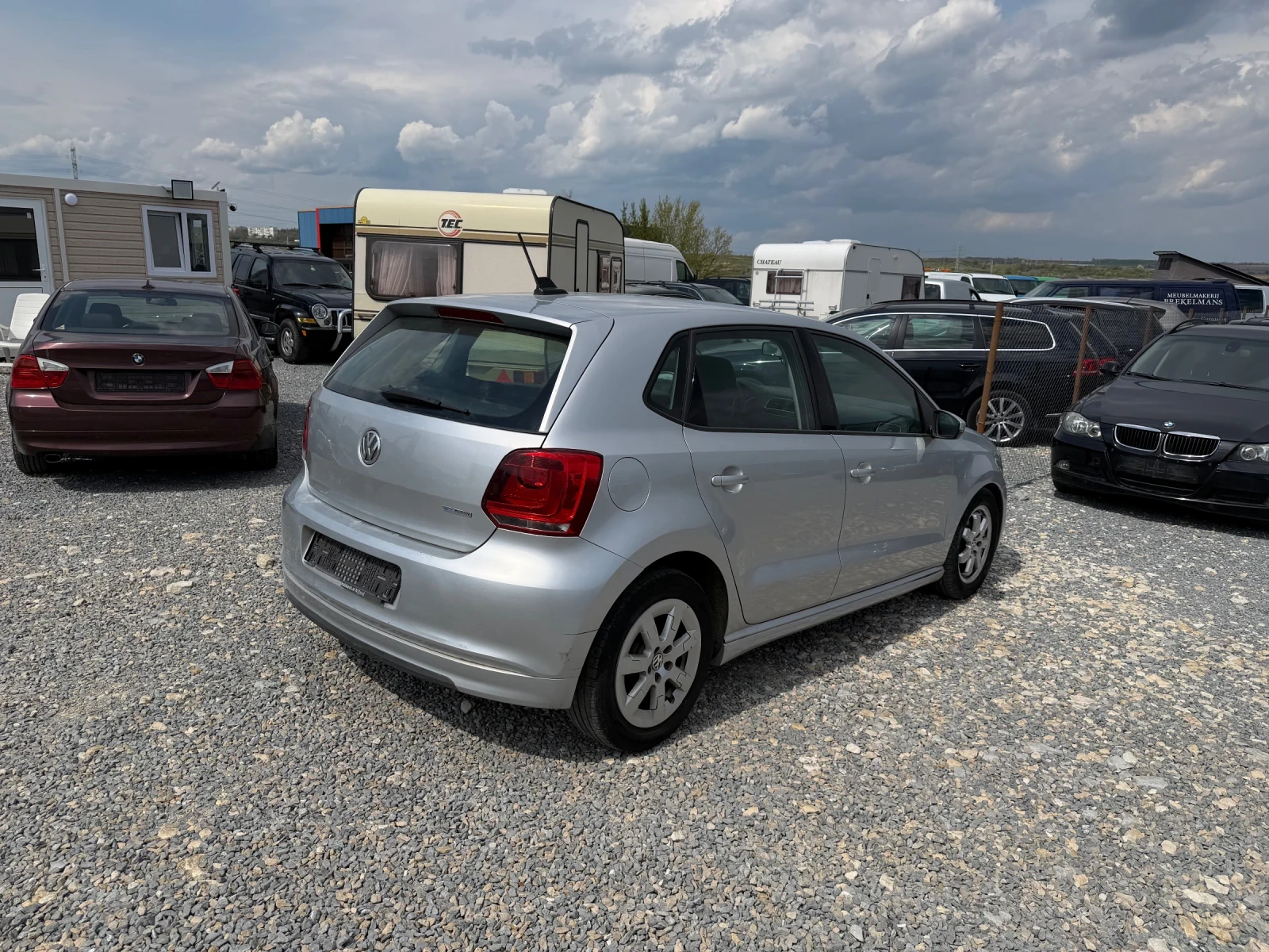 VW Polo, снимка 5 - Автомобили и джипове - 54410252