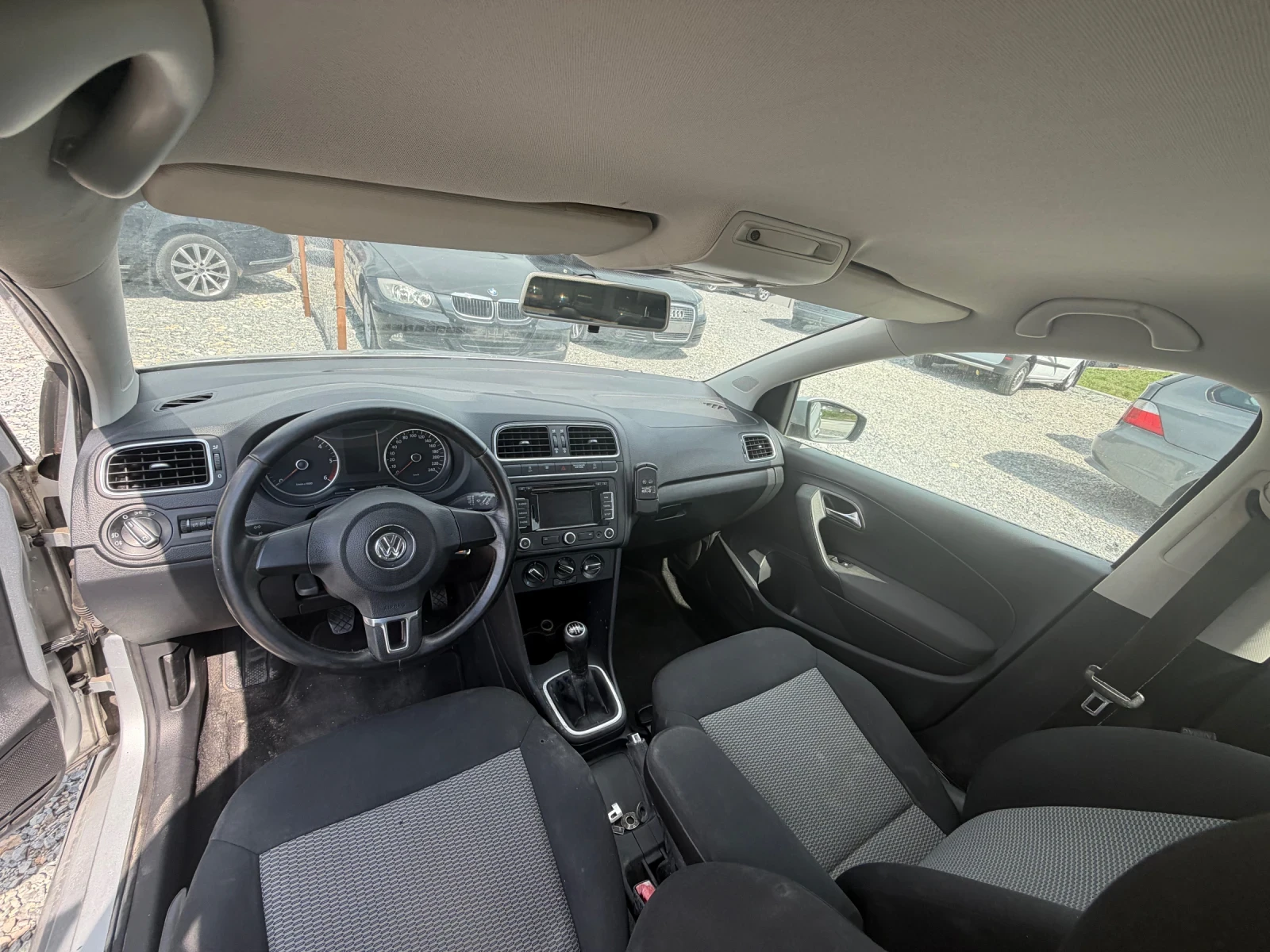 VW Polo, снимка 9 - Автомобили и джипове - 54410252
