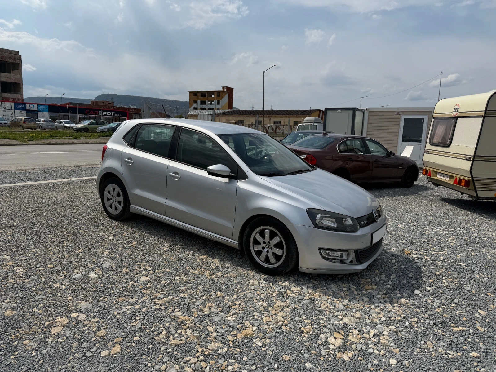 VW Polo, снимка 3 - Автомобили и джипове - 54410252