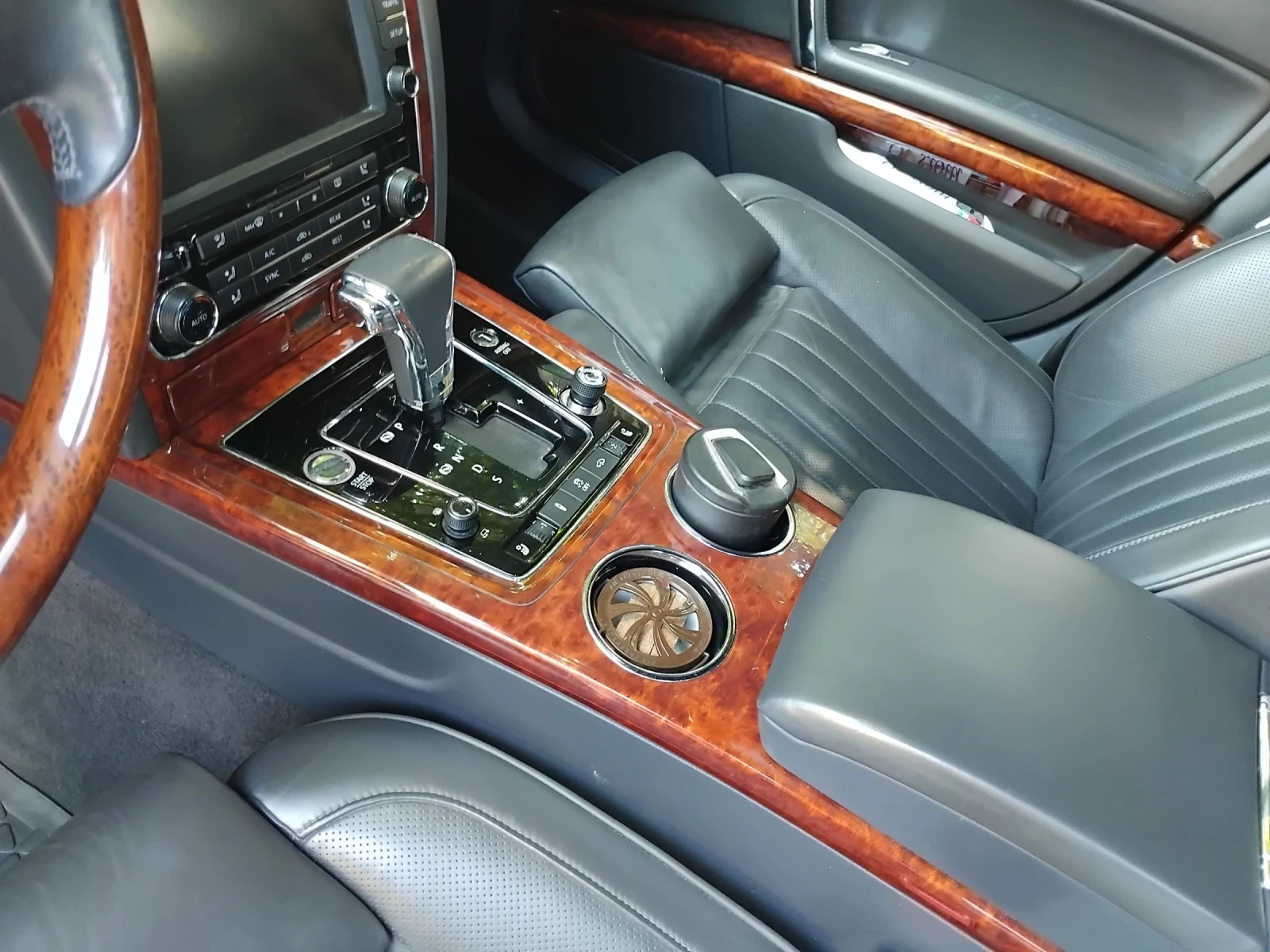 VW Phaeton Long, снимка 8 - Автомобили и джипове - 54493518