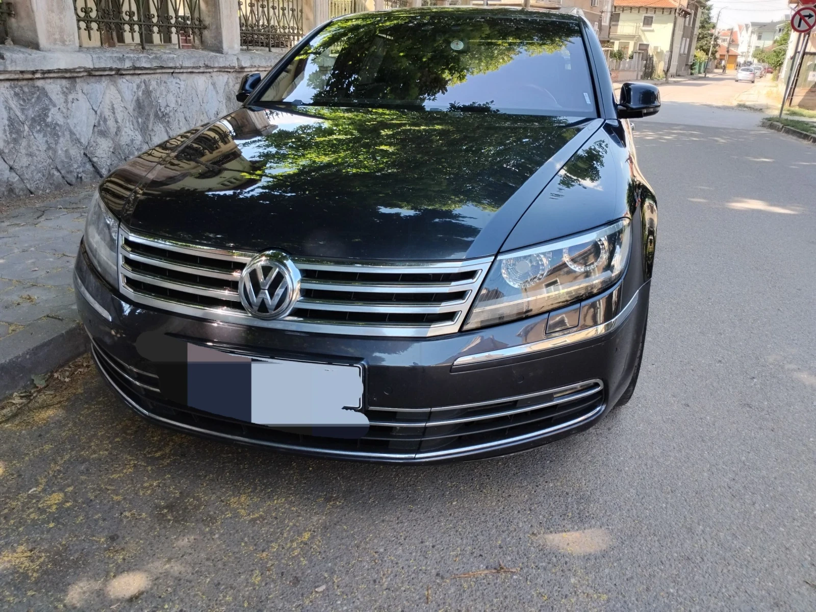 VW Phaeton Long