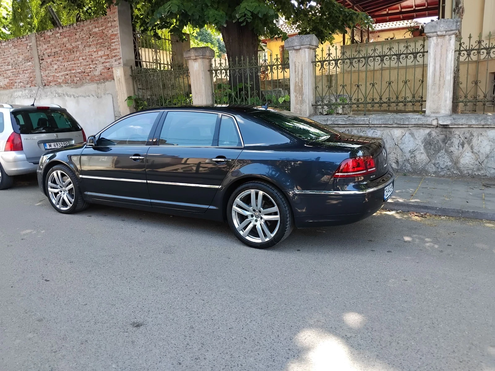 VW Phaeton Long, снимка 4 - Автомобили и джипове - 54493518