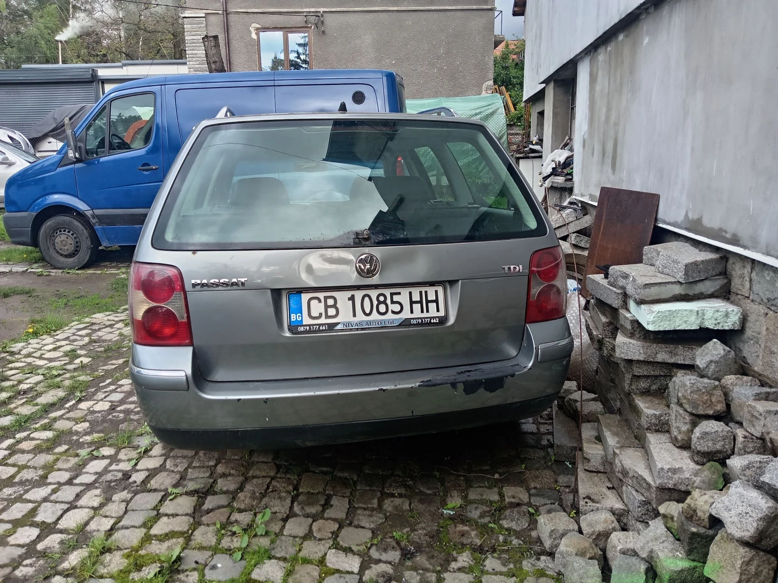 VW Passat 1.9 TDI, снимка 4 - Автомобили и джипове - 54653530
