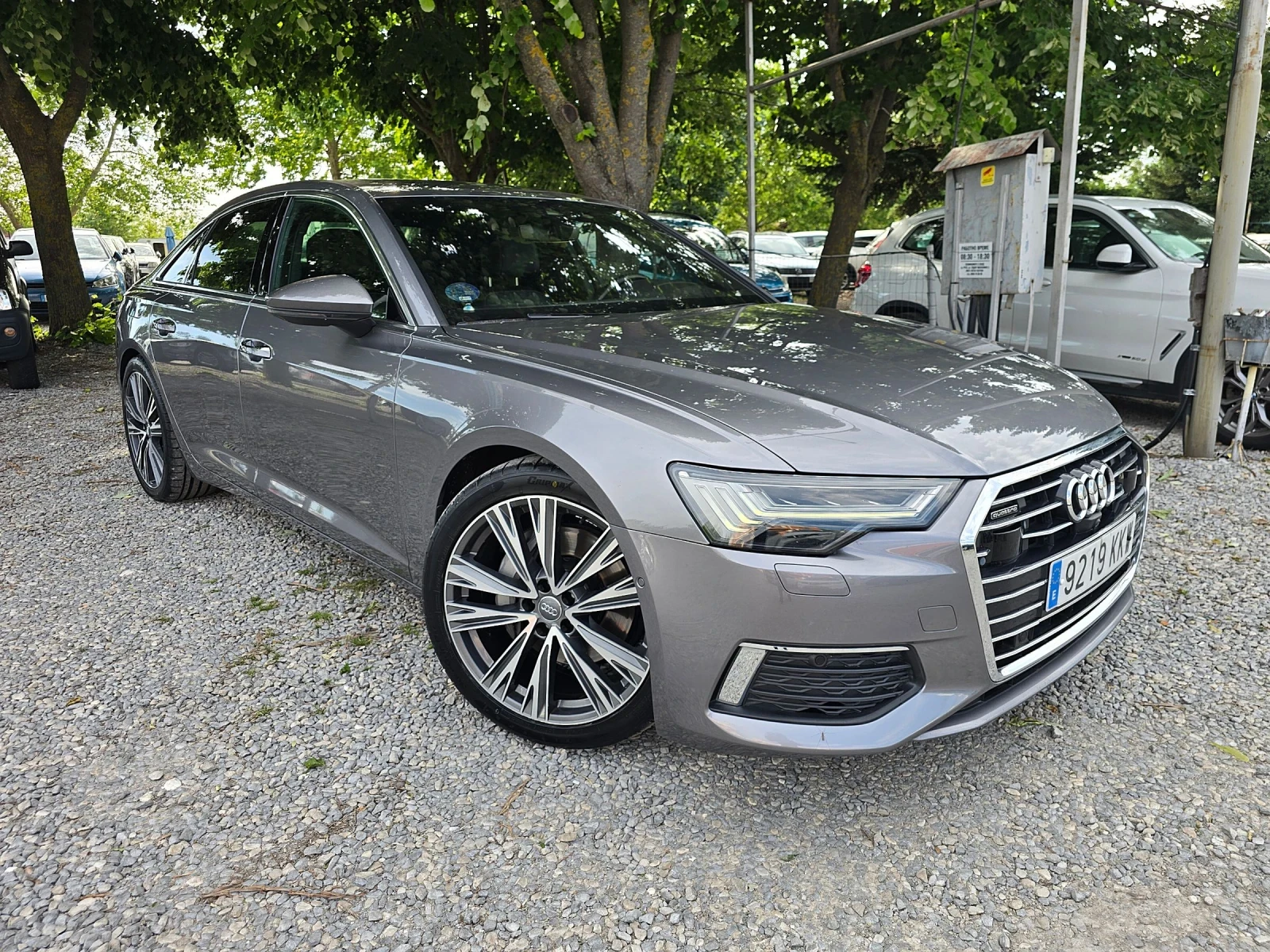 Audi A6 50TDI-286 kc/8ZF/МАСАЖ/ОБДУХВАНЕ/KEYLESS/4xкамери, снимка 3 - Автомобили и джипове - 54723434
