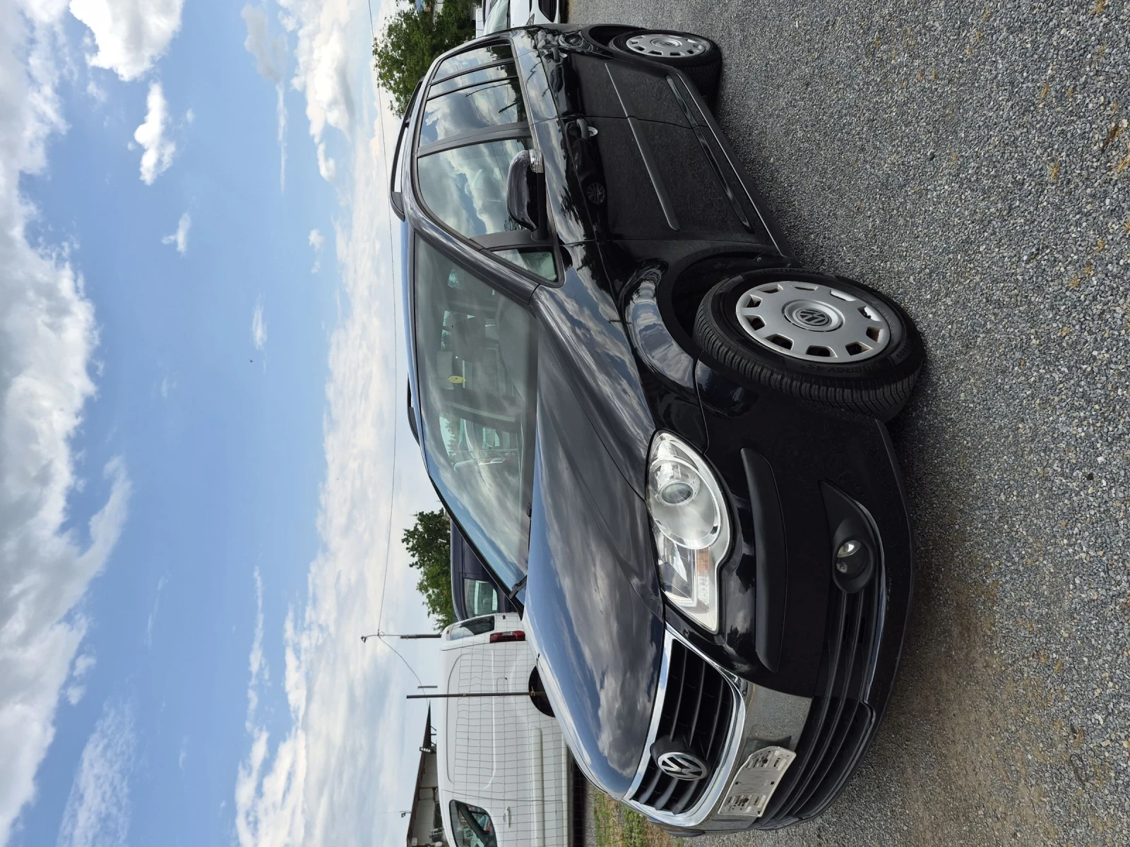 VW Touran 2.0i Метан  7 Местен, снимка 3 - Автомобили и джипове - 55125672