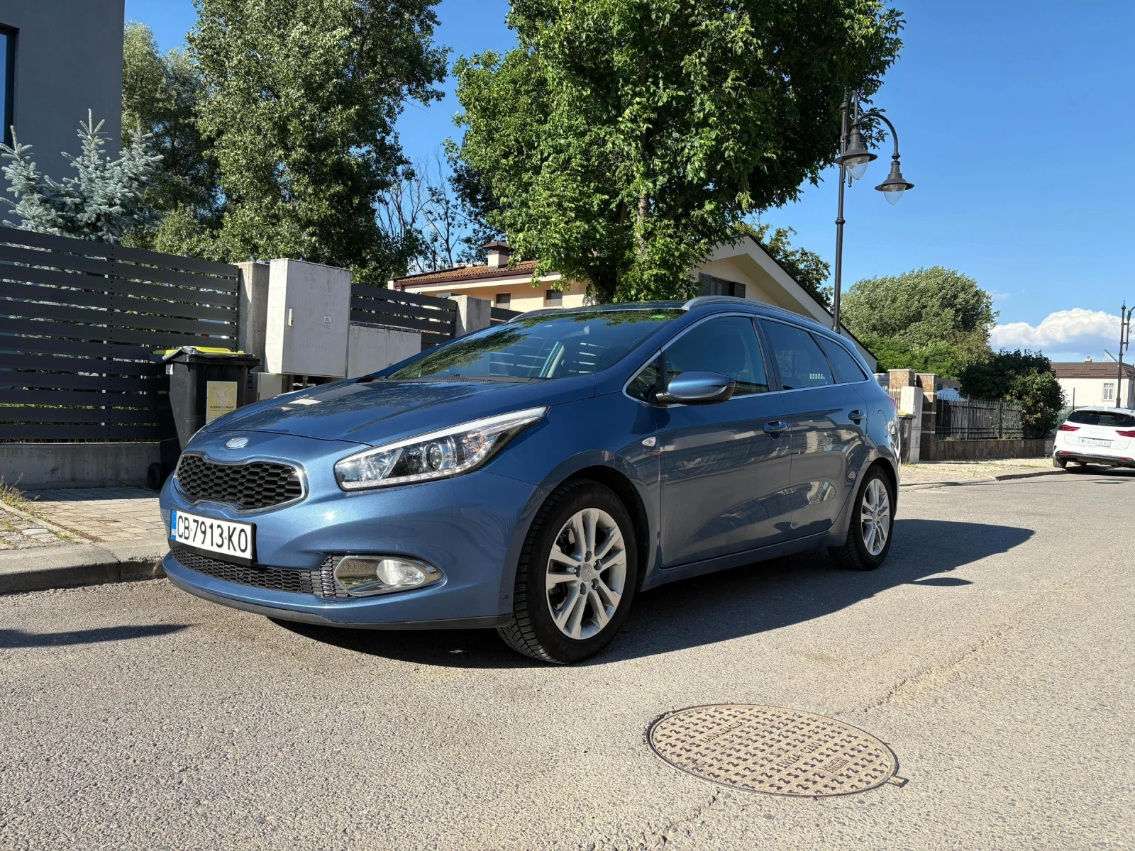 Kia Ceed, снимка 2 - Автомобили и джипове - 55165579