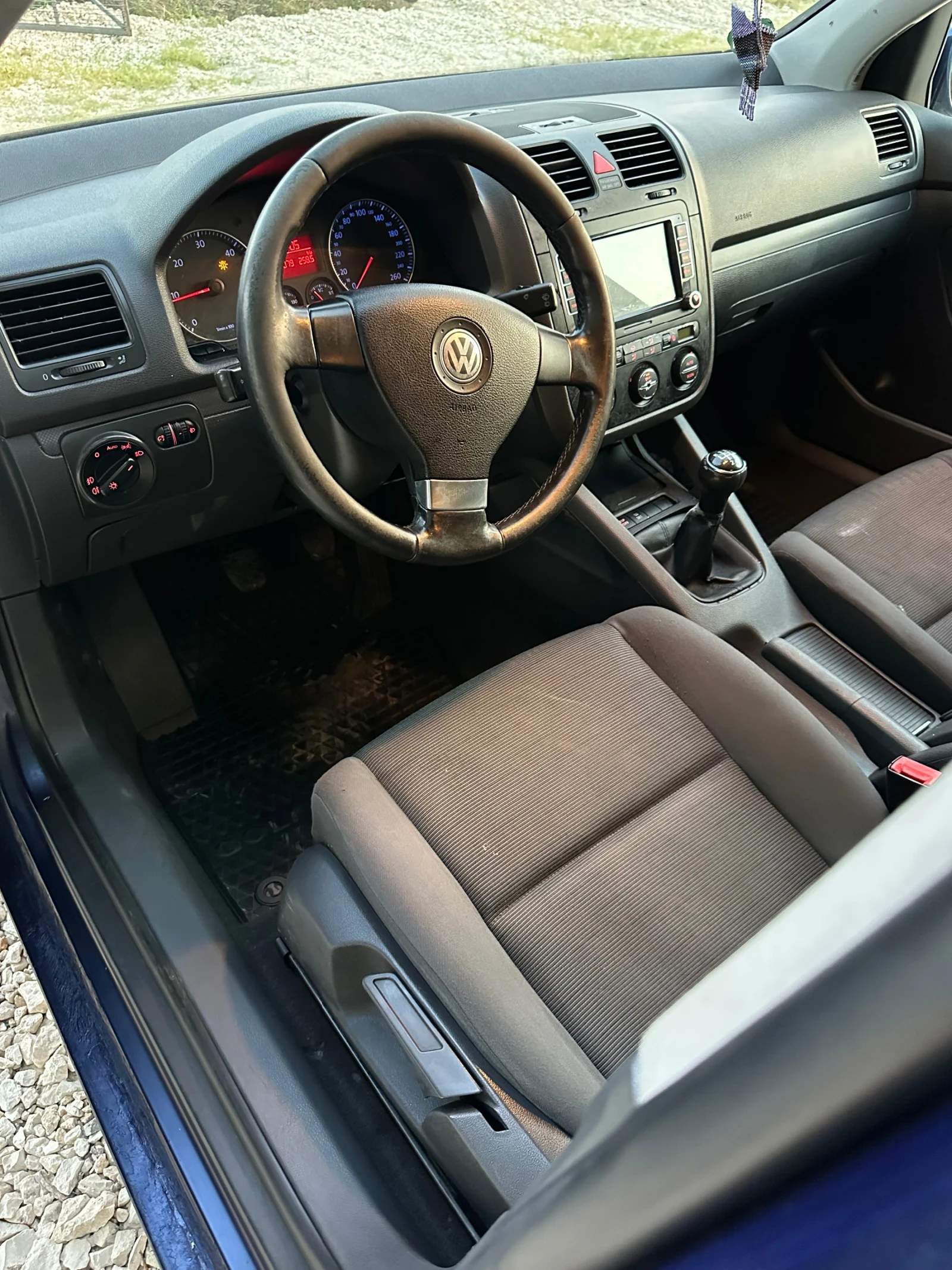 VW Golf 1.9 TDI 105 Germany, снимка 8 - Автомобили и джипове - 55565687