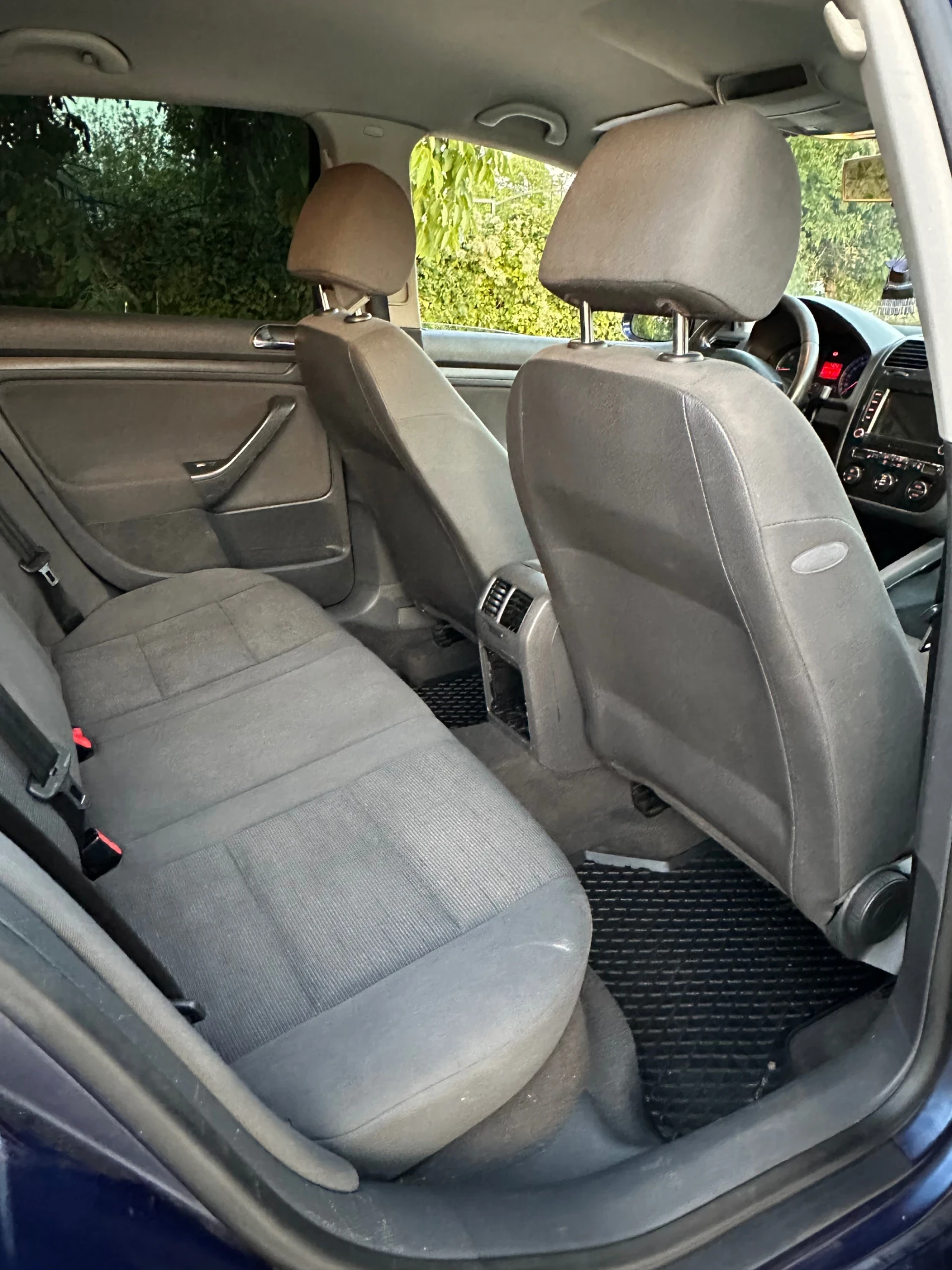 VW Golf 1.9 TDI 105 Germany, снимка 12 - Автомобили и джипове - 55565687