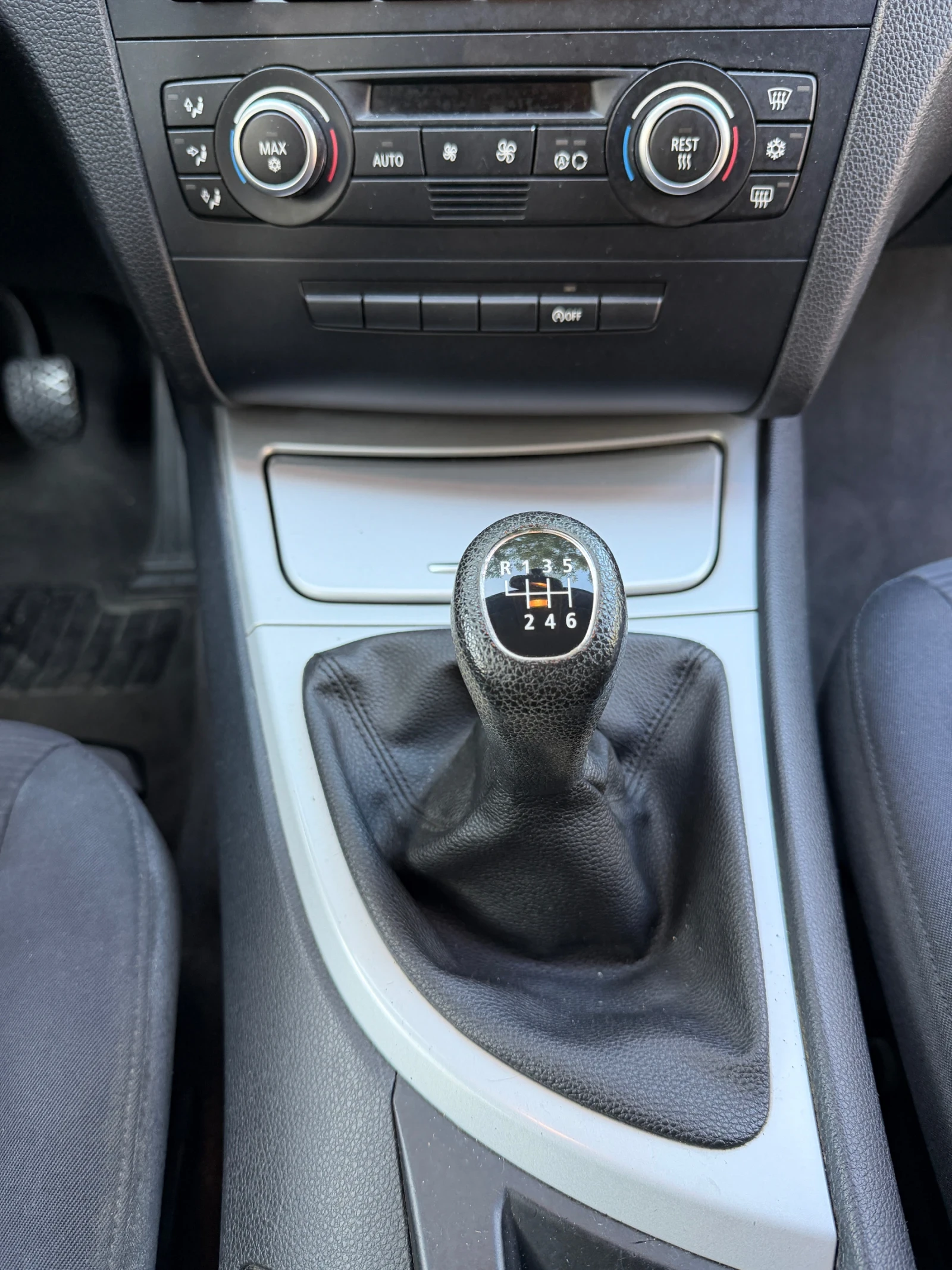 BMW 118 D /143hp/, снимка 11 - Автомобили и джипове - 56107883