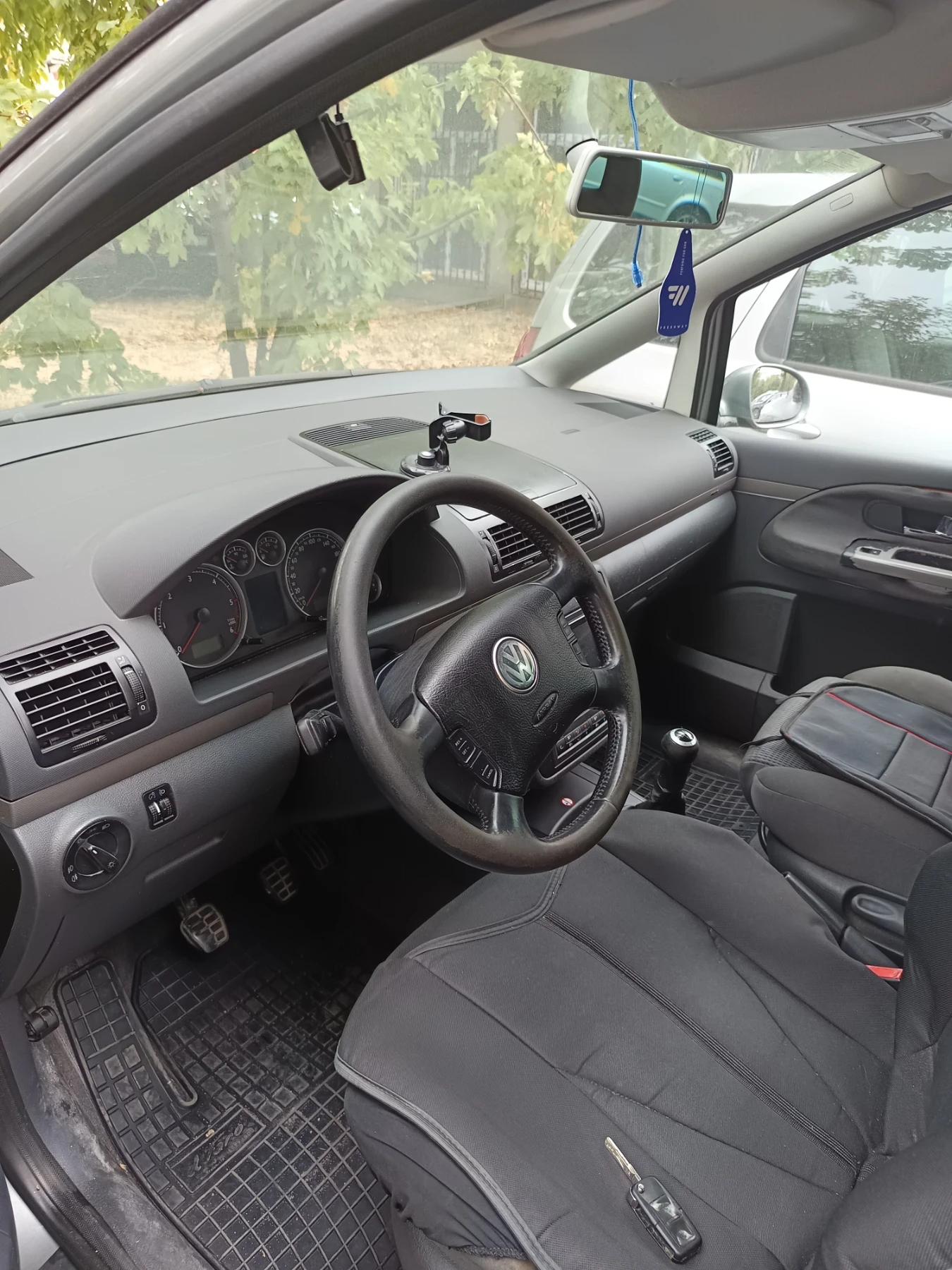 VW Sharan, снимка 8 - Автомобили и джипове - 56221391